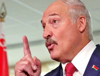Лукашенко заявил, что Белоруссия сохранила экономику, отказавшись от локдауна