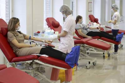 Власти опровергли сообщения о дефиците донорской крови в России