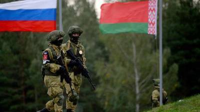 Лукашенко назвал условие для размещения российских военных в Белоруссии