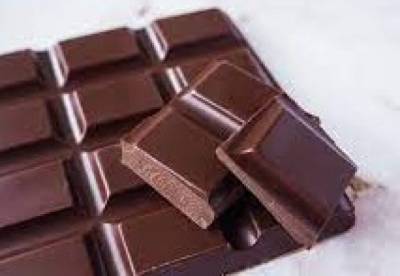 Названа максимальная доза шоколада в день