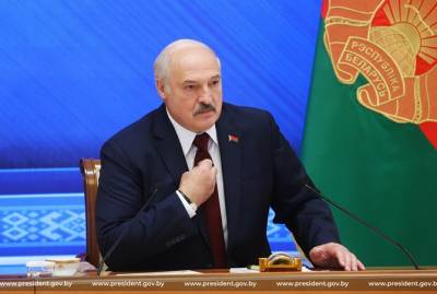 Лукашенко предложил посадить Гордона в изолятор за “болтовню” про “вагнеровцев”