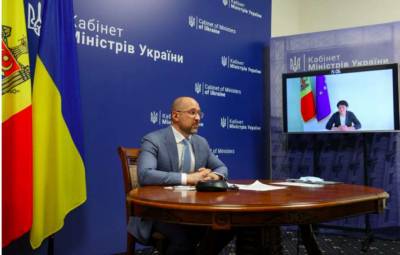 Премьер-министр Шмыгаль улетает в Молдову