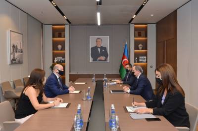 Глава МИД Азербайджана принял новоназначенного посла Бельгии (ФОТО)
