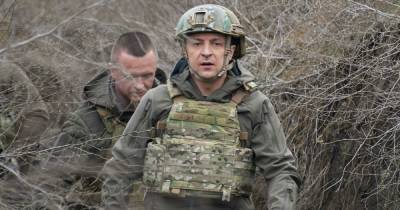 Украина сражается с боевиками, а не тренирует их, – у Зеленского ответили на обвинения Лукашенко (видео)
