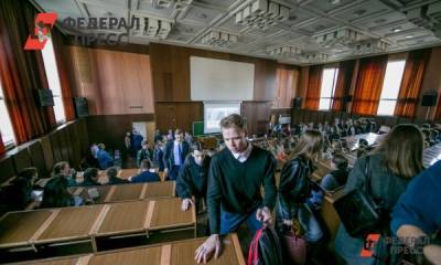 В «Единой России» обозвали дискриминацией принудительную вакцинацию студентов