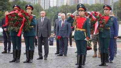 В Санкт-Петербурге отметили годовщину окончания битвы за Ленинград