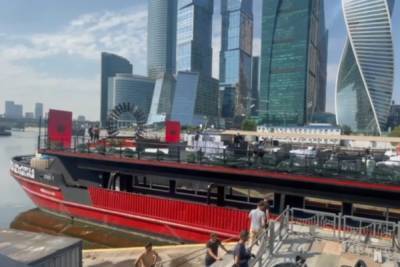 В Москве водная полиция остановила судно с гостями Моргенштерна
