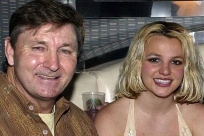 Отец Бритни Спирс потребовал от неё 2 миллиона долларов за отказ от опеки