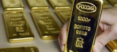 Эксперт Михаил Зельцер советует пока не покупать золото из-за риска укрепления доллара