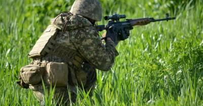 Российские войска восемь раз срывали “тишину” на Донбассе