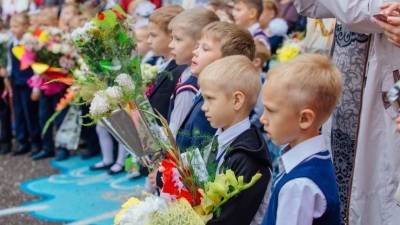 Новый учебный год начался у 17 миллионов российских школьников