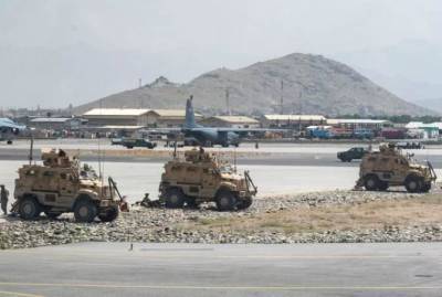 Кеннет Маккензи - США вывели из строя оставленное в Афганистане военное оборудование - obzor.lt - США - Афганистан