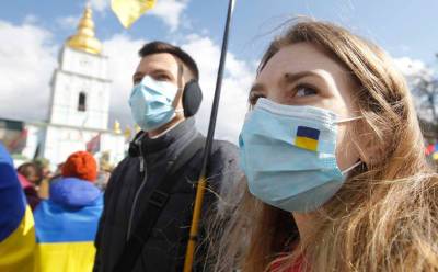На Украине зафиксировали резкий скачок заболеваемости коронавирусом