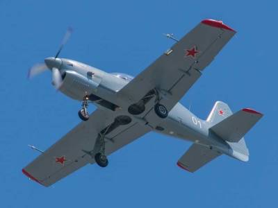 Учебный самолёт Як-152 планируют оснастить российским двигателем