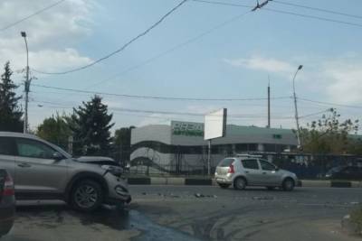 В массовой аварии на Московском шоссе в Рязани пострадал один человек
