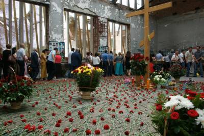В Беслане началась трехдневная вахта памяти жертв теракта в школе № 1