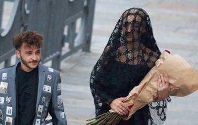 Черная вдова: Настя Ивлеева появилась на свадьбе Моргенштерна и Дилары в траурном образе (ФОТО)