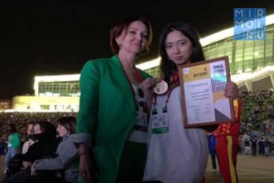 Школьница из Дагестана стала призером чемпионата «Молодые профессионалы 2021»