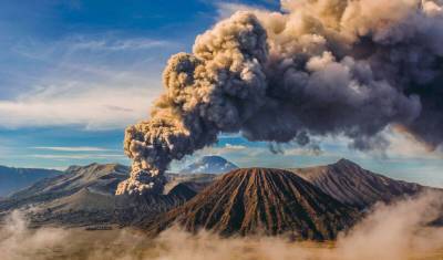 Ученые предсказали мощное извержение вулкана на Камчатке
