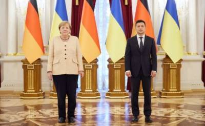 Что хочет сделать Меркель для Украины, рассказала посол Германии