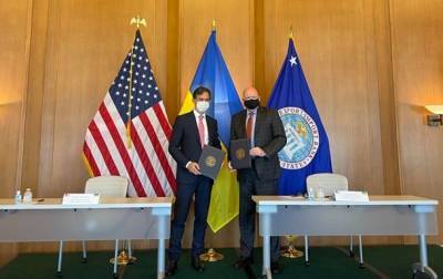 Помощь на $3 млрд: Украина и США подписали Меморандум о взаимопонимании