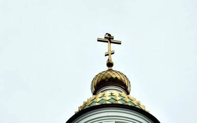 В Белгородской епархии объяснили удар молнии в крест спасением города и людей