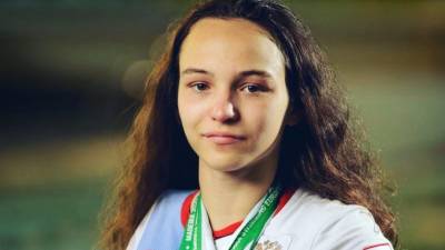 Россиянка Ищиулова завоевала золото Паралимпиады в плавании на 50 метров вольным стилем