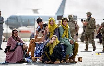 Маргаритис Схинас - ЕС из-за беженцев может выделить соседям Афганистана 600 миллионов евро - charter97.org - Украина - Узбекистан - Белоруссия - Иран - Таджикистан - Афганистан - Пакистан - Брюссель