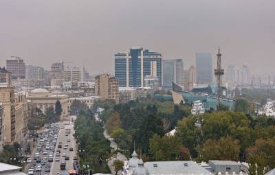В Баку содержание пыли в воздухе вдвое превышает норму