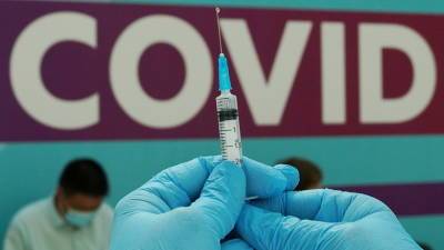 Иммунолог Крючков дал прогноз по окончанию пандемии коронавируса