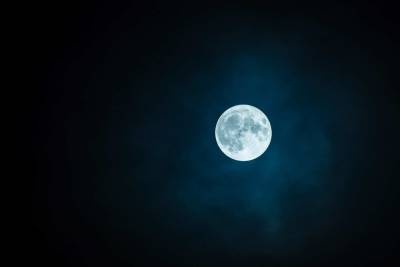 Учёные рассказали о рекордной молодости базальтов с Луны, добытых станцией «Чанъэ-5»