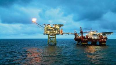 Greenpeace подала в суд на правительство Британии из-за разрешения на бурение новых нефтяных скважин в Северном море