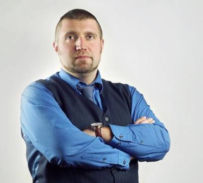 Дмитрий Потапенко - ВС снял с выборов в Госдуму экономиста Потапенко, потому что у него есть акции «Яндекса» - znak.com - Россия