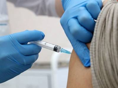 100 тысяч руб за прививку: в России стартовал розыгрыш среди вакцинированных от коронавируса