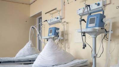 В Смоленской области закрыли пять госпиталей из-за улучшения ситуации с COVID-19