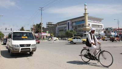 «Талибан»* призвал все страны вернуть посольства в Афганистан