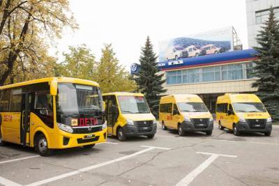 137 школьных автобусов планирует получить Нижегородская область за счет Федерации
