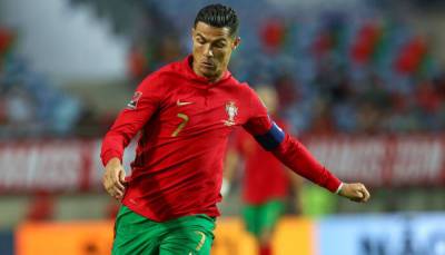 Дубль Роналду в концовке матча принес Португалии победу над Ирландией