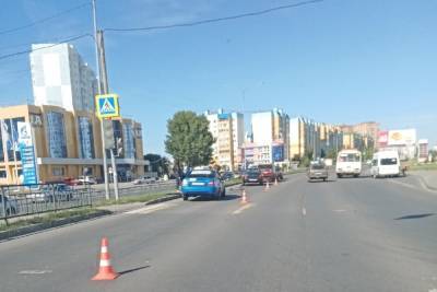 В Курске легковушка сбила ехавшего на самокате 9-летнего мальчика