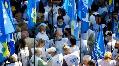 В Киеве прошел масштабный митинг против репрессий и в поддержку Минских соглашений