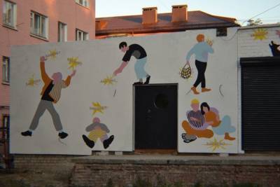 Воронежский художник оставил необычное граффити в Железногорске Курской области