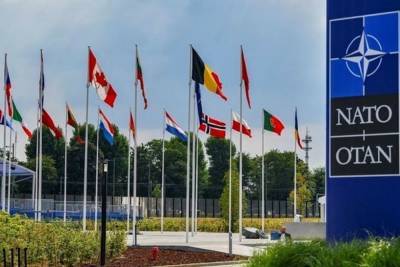 В НАТО призвали Россию и Белоруссию к прозрачности при проведении учений Запад