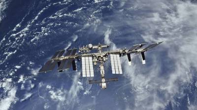 Российские космонавты завершили выход в открытый космос с МКС