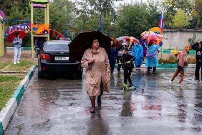 Жителей Омска ждут пасмурные и дождливые выходные