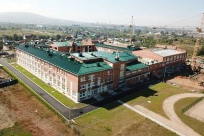 Строительство школы в Чите на 1100 мест завершено на 90%