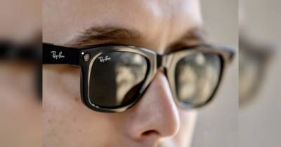 Facebook представила «розумні» окуляри, які можуть записувати відео і приймати телефонні дзвінки