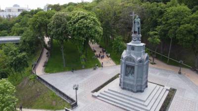 В Киеве отреставрируют памятник князю Владимиру – в КГГА определились с суммой