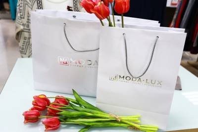 Брендовую одежду Milano Italy, BroadWay, Olymp получат в подарок покупатели ModaLux Outlet