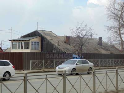 Мэрия Южно-Сахалинска хочет снести аварийный дом на Ленина