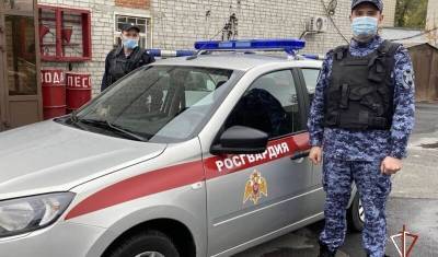 В Тюмени задержан нетрезвый пожилой мужчина с оружием